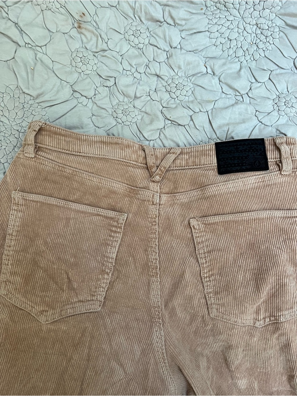 Volcom stoned straight Corduroy High-Rise Women’s Jeans — Tan - Picture 2 of 3